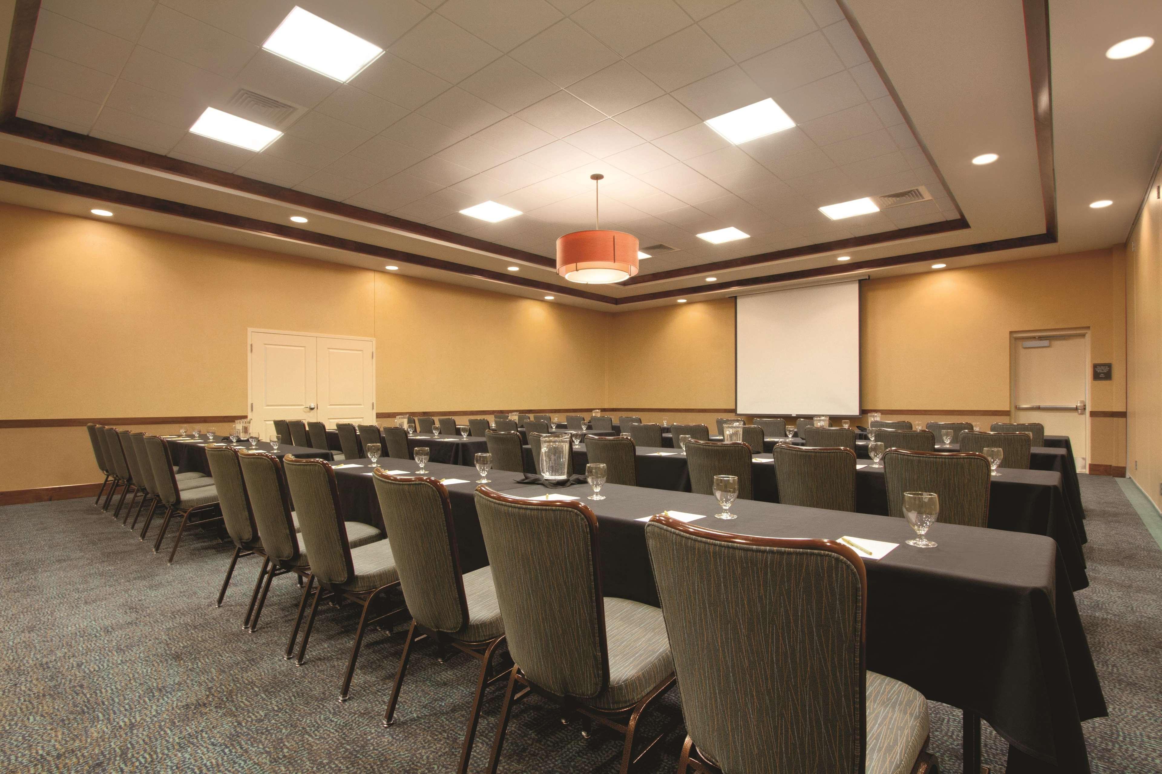 Hilton Garden Inn Oklahoma City/Bricktown Ngoại thất bức ảnh